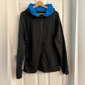 XL - Lululemon - Zip up Hooded Jacket - Black & Blue